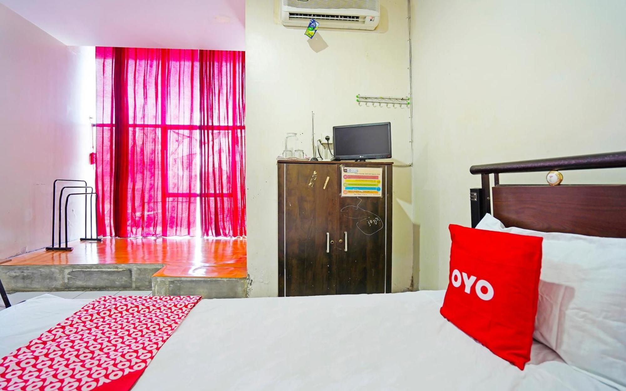 Oyo 91415 De Wijaya Hotel Sidoarjo Bagian luar foto